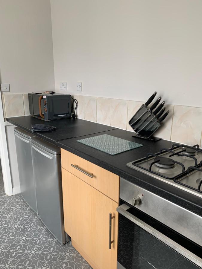The Greens Apartment Farnworth Exterior foto
