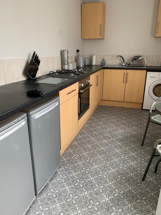 The Greens Apartment Farnworth Exterior foto